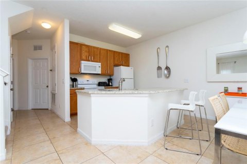 Touwnhouse à louer à Kissimmee, Floride: 4 chambres, 151.99 m2 № 2433676 - photo 13