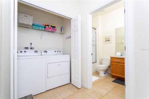 Touwnhouse à louer à Kissimmee, Floride: 4 chambres, 151.99 m2 № 2433676 - photo 19