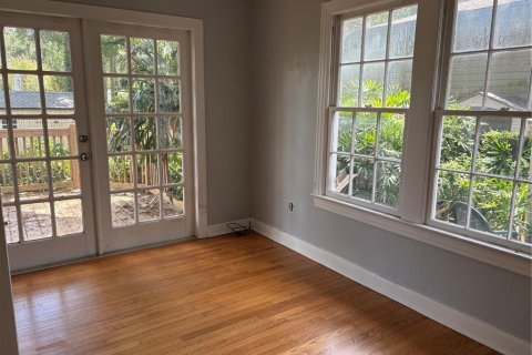 Casa en venta en Orlando, Florida, 3 dormitorios, 147.25 m2 № 1869794 - foto 4