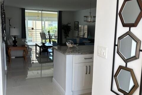 Copropriété à vendre à Dania Beach, Floride: 2 chambres, 106.28 m2 № 2245678 - photo 4