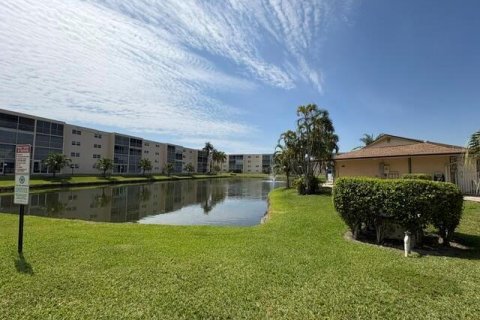 Copropriété à vendre à Dania Beach, Floride: 2 chambres, 106.28 m2 № 2245678 - photo 15