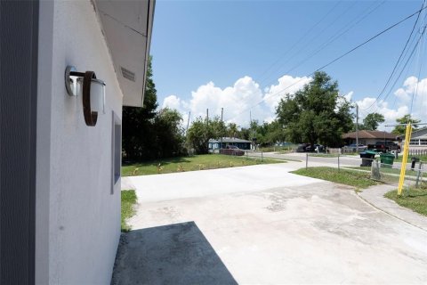 Casa en venta en Winter Garden, Florida, 4 dormitorios, 133.22 m2 № 2205482 - foto 27