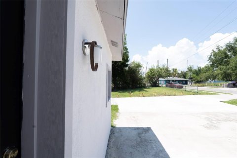 Casa en venta en Winter Garden, Florida, 4 dormitorios, 133.22 m2 № 2205482 - foto 30