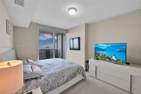 Condominio en venta en Hallandale Beach, Florida, 3 dormitorios, 145.95 m2 № 2044814 - foto 24