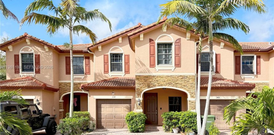 Touwnhouse à Homestead, Floride 3 chambres, 151.24 m2 № 2044351