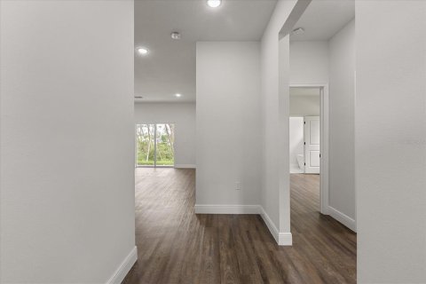 House in Ocala, Florida 4 bedrooms, 181.07 sq.m. № 1771858 - photo 5