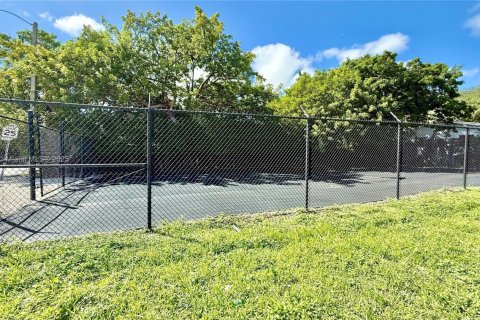 Terrain à Miami, Floride № 2088960