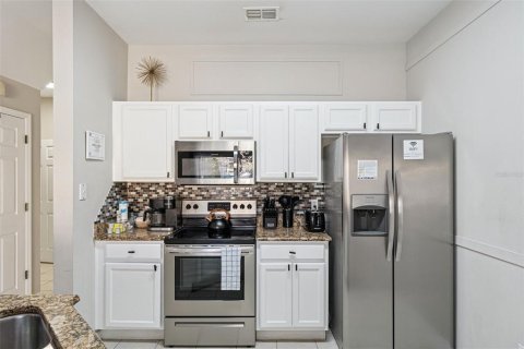 Townhouse in Kissimmee, Florida 4 bedrooms, 153.29 sq.m. № 2144755 - photo 14