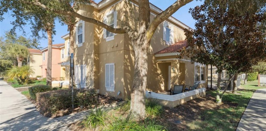 Townhouse in Kissimmee, Florida 4 bedrooms, 153.29 sq.m. № 2144755