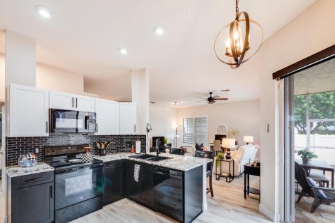 Villa ou maison à vendre à Wellington, Floride: 3 chambres, 149.39 m2 № 2386991 - photo 13