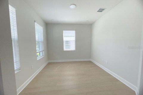 Touwnhouse à louer à Winter Garden, Floride: 3 chambres, 171.87 m2 № 2156227 - photo 6