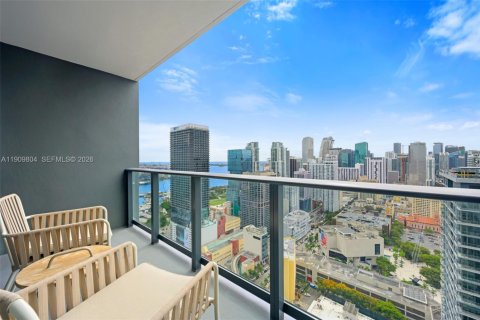 Condo in Miami, Florida  № 2052807 - photo 9