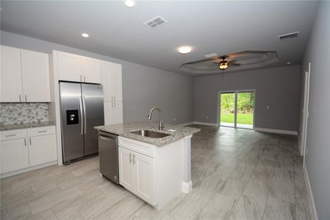 Apartamento en alquiler en Palm Coast, Florida, 3 dormitorios, 110.37 m2 № 1901657 - foto 4