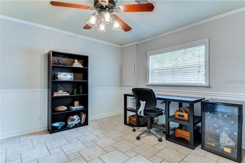 Villa ou maison à louer à Tampa, Floride: 4 chambres, 186.55 m2 № 2157897 - photo 22