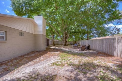 Villa ou maison à louer à Tampa, Floride: 4 chambres, 186.55 m2 № 2157897 - photo 28