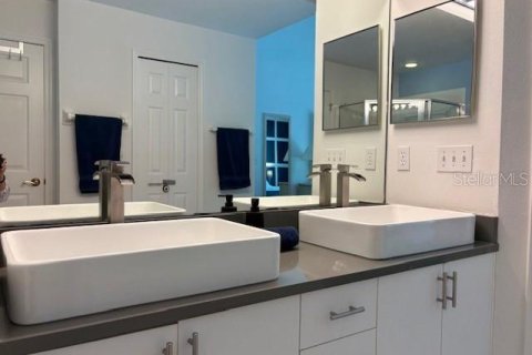 Casa en venta en Davenport, Florida, 4 dormitorios, 196.77 m2 № 1876021 - foto 22