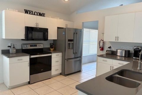 Casa en venta en Davenport, Florida, 4 dormitorios, 196.77 m2 № 1876021 - foto 13