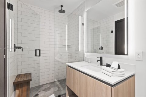 Copropriété à louer à Miami, Floride: 3 chambres, 104.52 m2 № 1960087 - photo 10