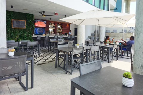 Copropriété à louer à Miami, Floride: 3 chambres, 104.52 m2 № 1960087 - photo 29