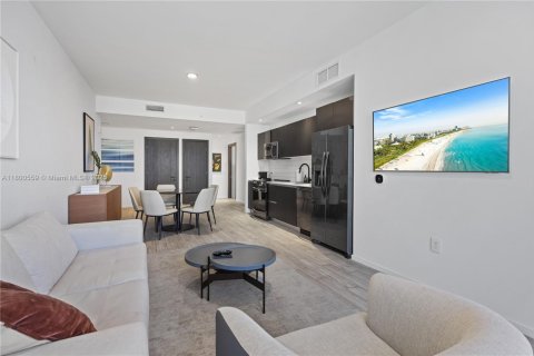 Copropriété à louer à Miami, Floride: 3 chambres, 104.52 m2 № 1960087 - photo 5