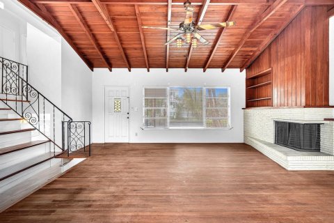 Villa ou maison à vendre à Pompano Beach, Floride: 3 chambres, 193.52 m2 № 2365207 - photo 8