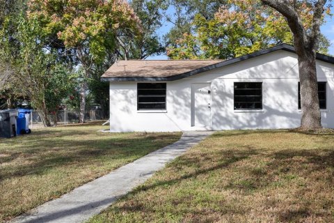 Appartement à louer à Tampa, Floride: 2 chambres, 77.29 m2 № 2134067 - photo 2