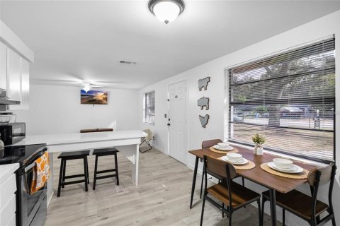 Appartement à louer à Tampa, Floride: 2 chambres, 77.29 m2 № 2134067 - photo 9