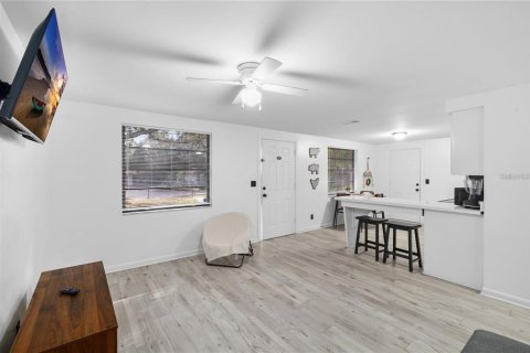 Appartement à louer à Tampa, Floride: 2 chambres, 77.29 m2 № 2134067 - photo 6