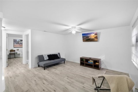 Appartement à louer à Tampa, Floride: 2 chambres, 77.29 m2 № 2134067 - photo 3