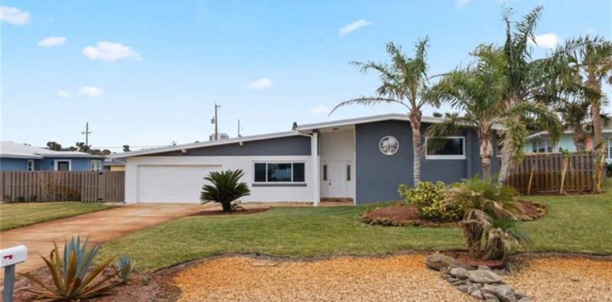 Villa ou maison à Daytona Beach, Floride 3 chambres, 172.61 m2 № 1737435