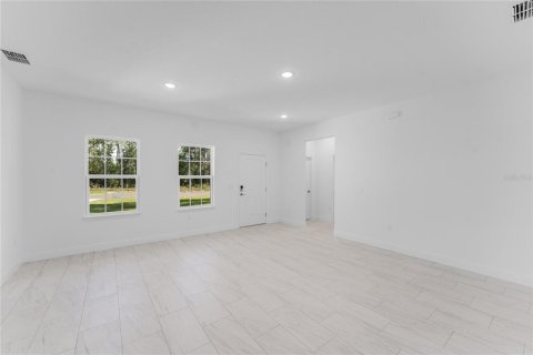Villa ou maison à vendre à Citrus Springs, Floride: 3 chambres, 146.79 m2 № 1828623 - photo 8