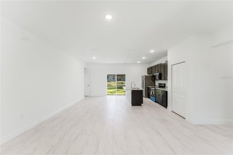 Villa ou maison à vendre à Citrus Springs, Floride: 3 chambres, 146.79 m2 № 1828623 - photo 4