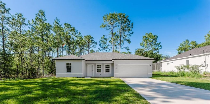 Villa ou maison à Citrus Springs, Floride 3 chambres, 146.79 m2 № 1828623