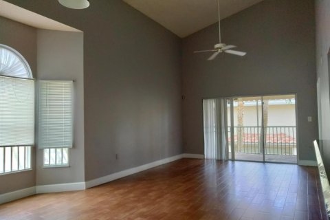 Condo in West Palm Beach, Florida, 3 bedrooms  № 2393188 - photo 8