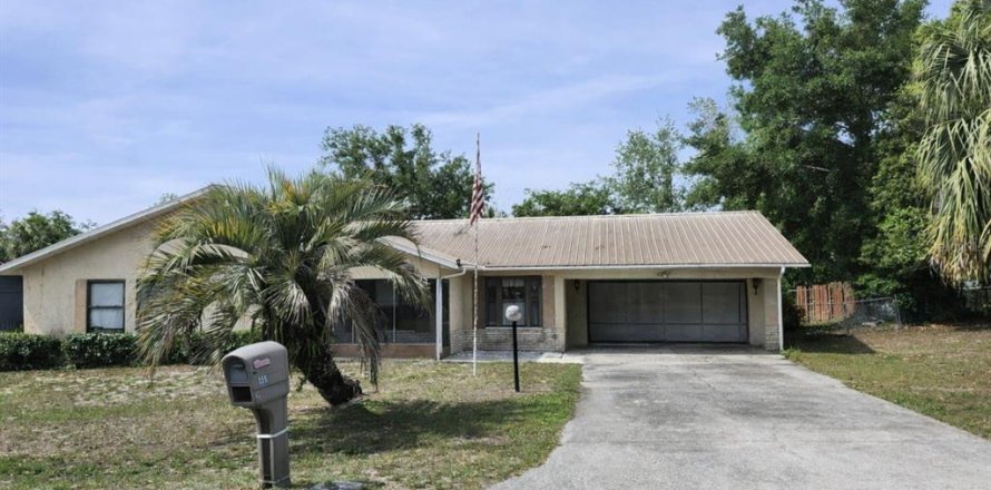 Villa ou maison à Ocala, Floride 3 chambres, 177.63 m2 № 2137329