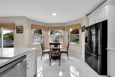 Casa en venta en Lake Worth, Florida, 5 dormitorios, 237.64 m2 № 2384515 - foto 7