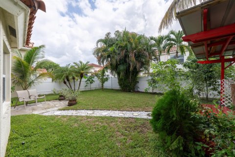 Casa en venta en Lake Worth, Florida, 5 dormitorios, 237.64 m2 № 2384515 - foto 23