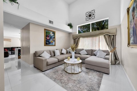 Casa en venta en Lake Worth, Florida, 5 dormitorios, 237.64 m2 № 2384515 - foto 20