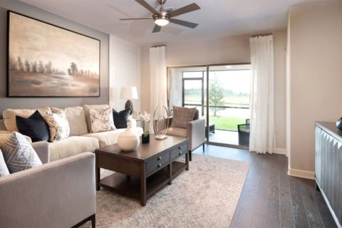 House in ANGELINE in Land O' Lakes, Florida 2 bedrooms, 162 sq.m. № 65905 - photo 1
