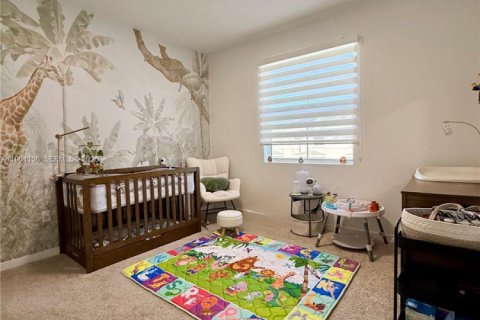 Снять в аренду таунхаус в Флорида-Сити, Флорида 3 спальни, 118.17м2, № 2021984 - фото 15