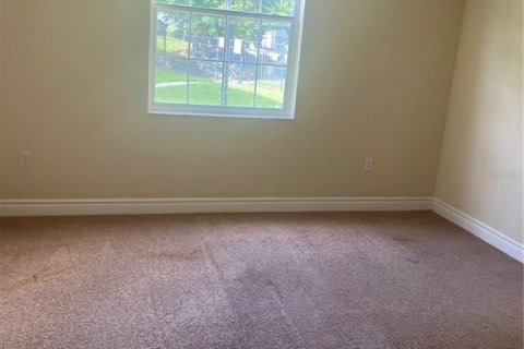Appartement à louer à Brandon, Floride: 2 chambres, 101.26 m2 № 1841840 - photo 2