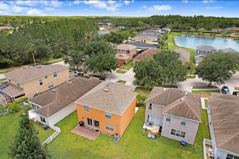 Casa en venta en Tampa, Florida, 4 dormitorios, 227.98 m2 № 2312569 - foto 7