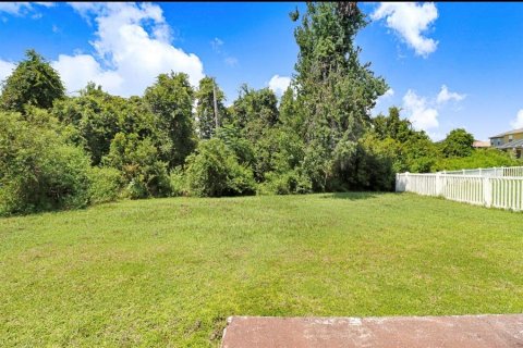 Casa en venta en Tampa, Florida, 4 dormitorios, 227.98 m2 № 2312569 - foto 6