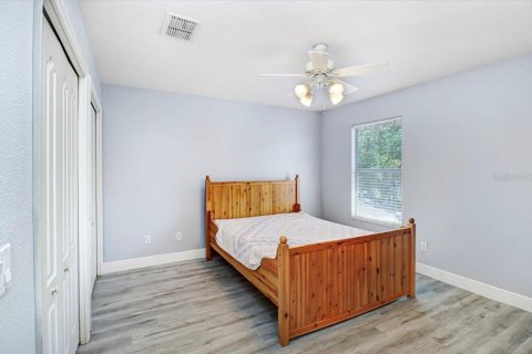 Casa en venta en Tampa, Florida, 4 dormitorios, 227.98 m2 № 2312569 - foto 29