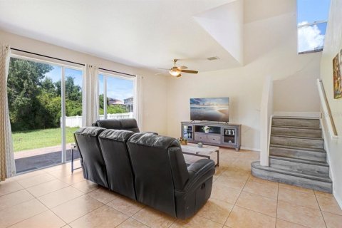 Casa en venta en Tampa, Florida, 4 dormitorios, 227.98 m2 № 2312569 - foto 22