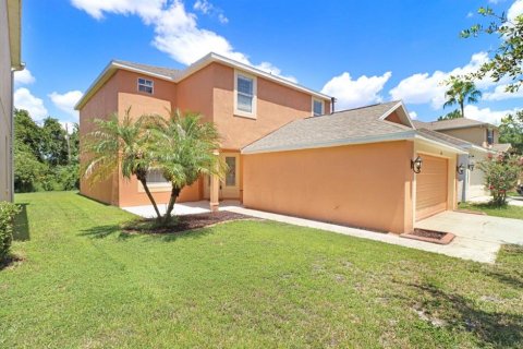 Casa en venta en Tampa, Florida, 4 dormitorios, 227.98 m2 № 2312569 - foto 5