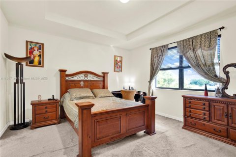 Casa en venta en Homestead, Florida, 5 dormitorios, 238.57 m2 № 1974097 - foto 23