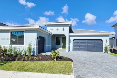 House in Loxahatchee Groves, Florida 4 bedrooms № 2065656