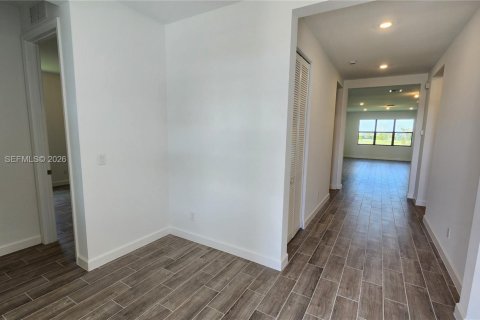 House in Loxahatchee Groves, Florida 4 bedrooms № 2065656 - photo 3