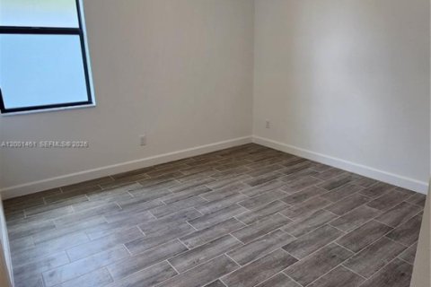 House in Loxahatchee Groves, Florida 4 bedrooms № 2065656 - photo 10